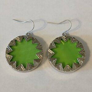 Women's Round Bright Green Silver Tone Zig Zag Star Shape Frame Drop Earrings